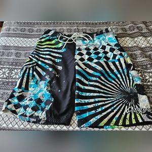 121) Oxygen active wear shorts